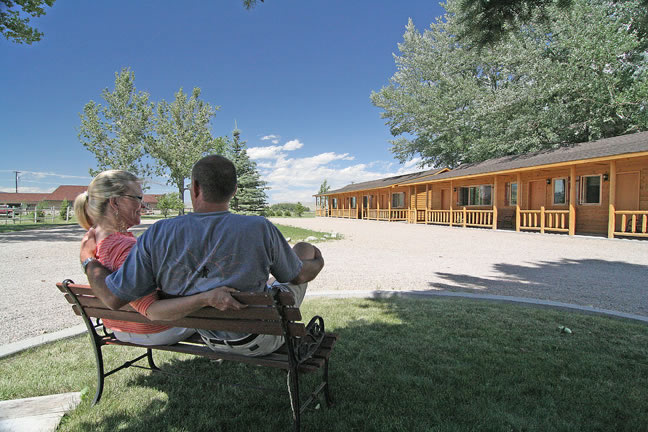 Riverside-Motel-Cabins-RV-Park